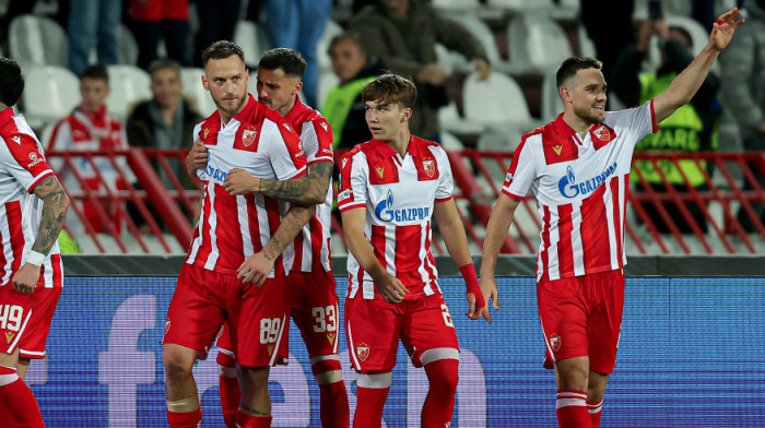 Zvezda ostaje bez jednog od najboljih igrača? Poznati klub ne odustaje od veziste