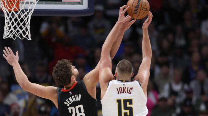 Možda vas nervira i iritira, ali s razlogom ga zovu "bejbi Jokić" (VIDEO)