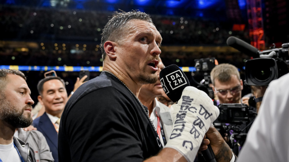 Boks ima novog šampiona sveta - Usik se odrekao titule