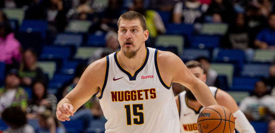 Šta, gde je lopta? Magičan potez Jokića, u čudu ga gledali (VIDEO)