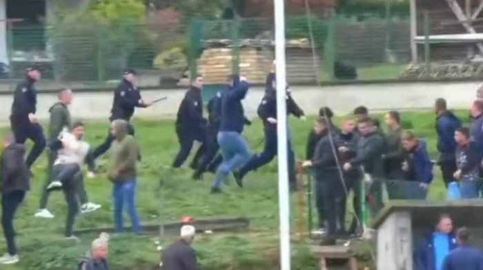 FK Rad kažnjen zbog incidenata na utakmici: Hitno se oglasio Fudbalski savez, ovo su detalji (VIDEO)