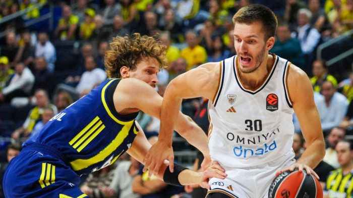 Ovo će naljutiti navijače Zvezde: Petruševa pitali da li bi igrao u Partizanu, njegov odgovor zaprepastio sve