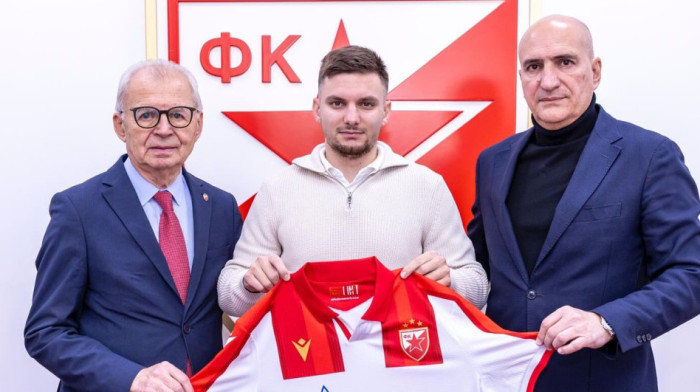 Pao potpis na 'Marakani': Zvezda dovela fudbalera koji je oteran iz Novog Pazara zbog generala Pavkovića