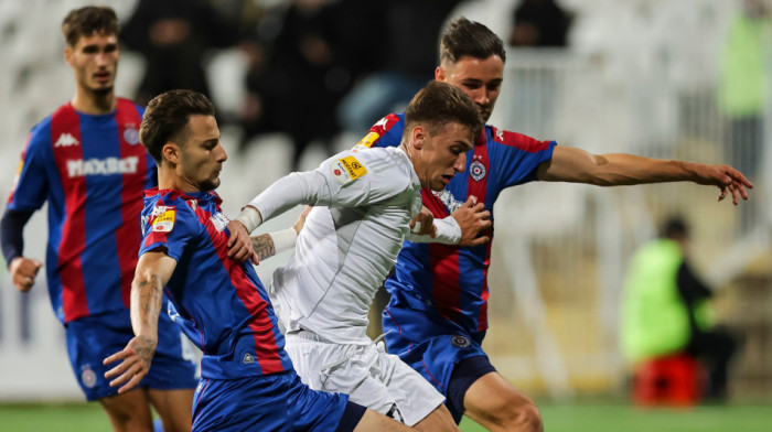 Stigle vesti iz Humske: Operisan fudbaler Partizana (FOTO)