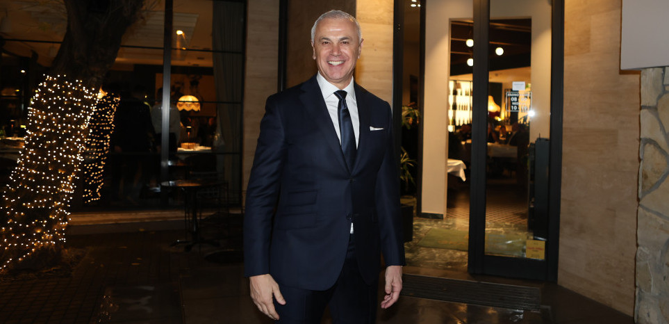 Terza, šmekeru! Direktor Zvezde za 8. mart priredio iznenađenje u studiju (FOTO)