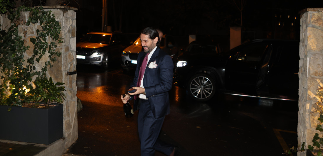 Neočekivani gost: Čuveni fudbaler Partizana na slavi kod Terzića (VIDEO)