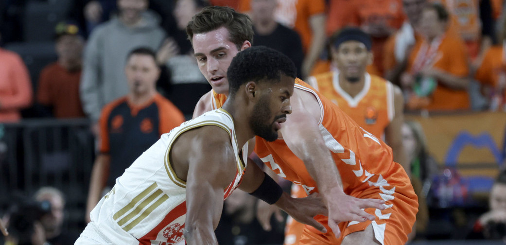 Nudila se Valensija, ali crveno-beli traljavim napadima rekli "ne" poklonima