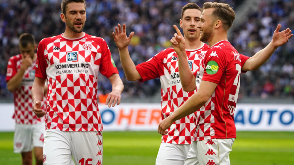 Nesvakidašnji rekord fudbalera - Ovo niko ne bi poželeo (FOTO)