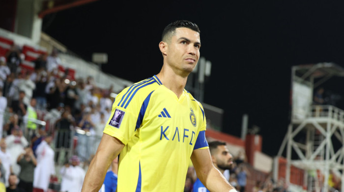 (FOTO) Ronaldo zaludeo lepši pol: Pokazao izvajano telo i izmamio ženske uzdahe