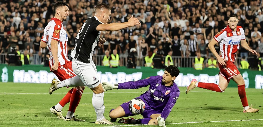 "Fudbal će oživeti, dosad je bio tragikomičan" - Čuveni as bez dlake na jeziku o šokovima u Superligi