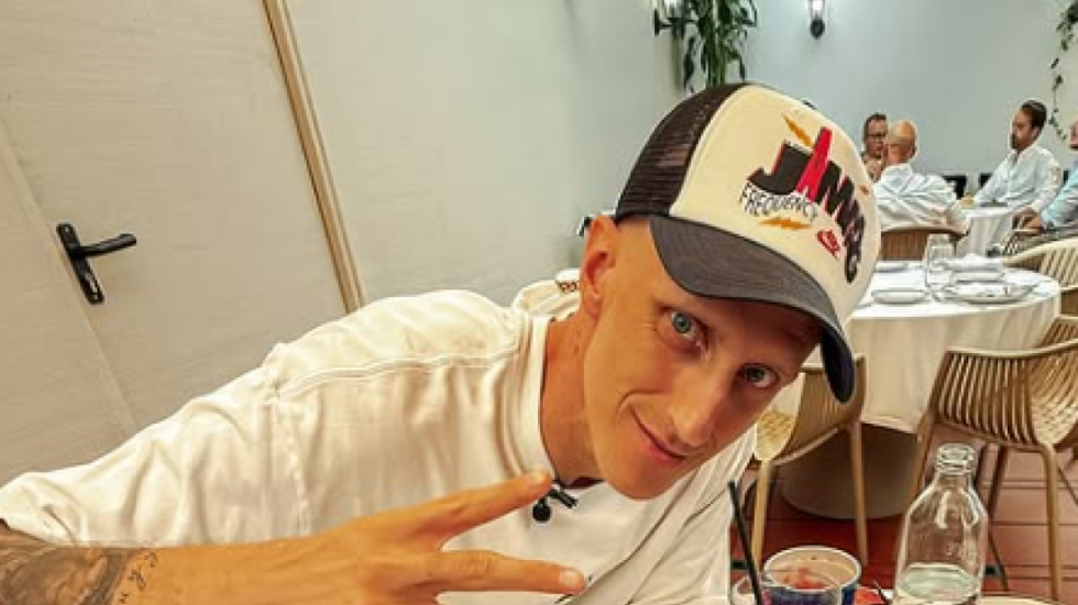 Bio na ivici smrti: Polonara bije najtežu bitku, ali zbog njih ne skida osmeh sa lica (FOTO)