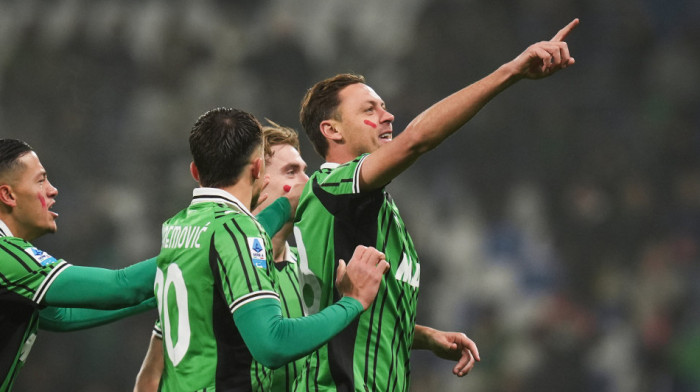 Kakva bomba Matića: Srbin nije mogao da postigne lepši prvenac za Sasuolo (VIDEO)