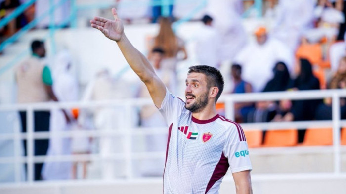 Šok! Dušan Tadić pobegao iz Emirata - Može da bira gde će nastaviti karijeru