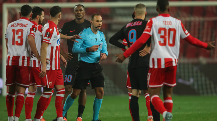 (VIDEO) Dežurni krivac dobio direktan crveni karton: Pogledajte kako je Učena zaradio isključenje