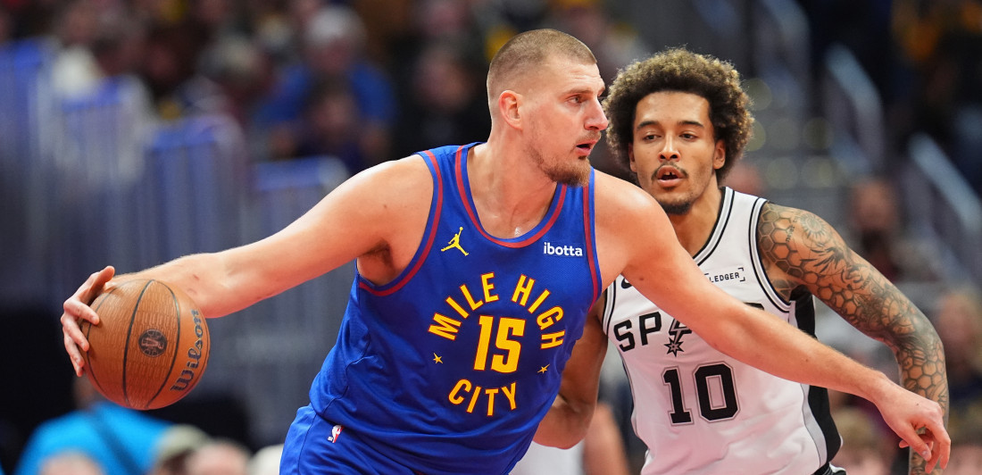 Kraj, prešao je igricu... Novi magičan potez Nikole Jokića će vas oboriti s nogu (VIDEO)