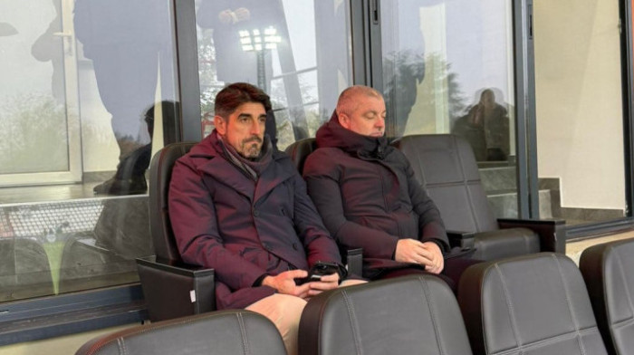 Paunović je očigledno drugačiji od Piksija: Juče na Banovom brdu, danas u Pančevu