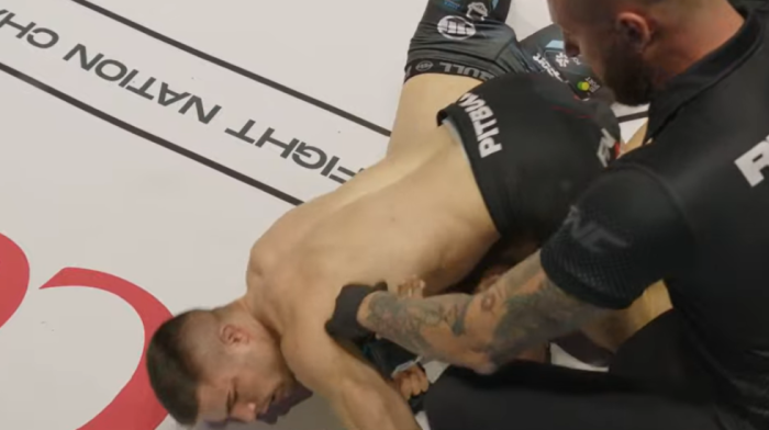 Brutalni Srbin utišao Varaždin: Blagojević mučio rivala, sudija ga spašavao (VIDEO)