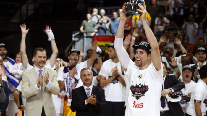 Na današnji dan: Rođen čuveni Čapo heroj Argentine i Reala (VIDEO)