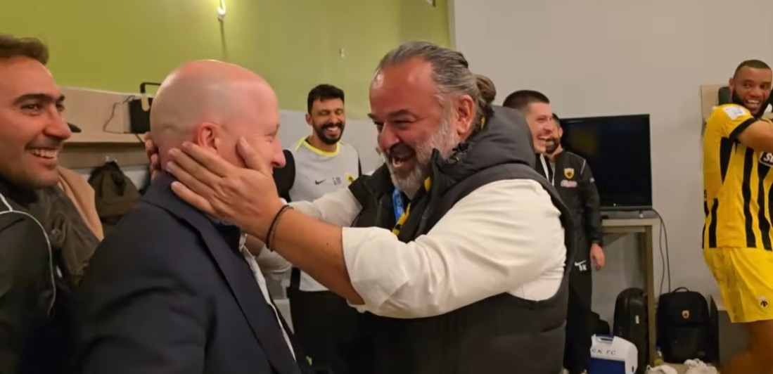 Ludilo u svlačionici AEK-a: Gazda ljubio Marka Nikolića u glavu, a za sve je zaslužan Luka Jović (VIDEO)