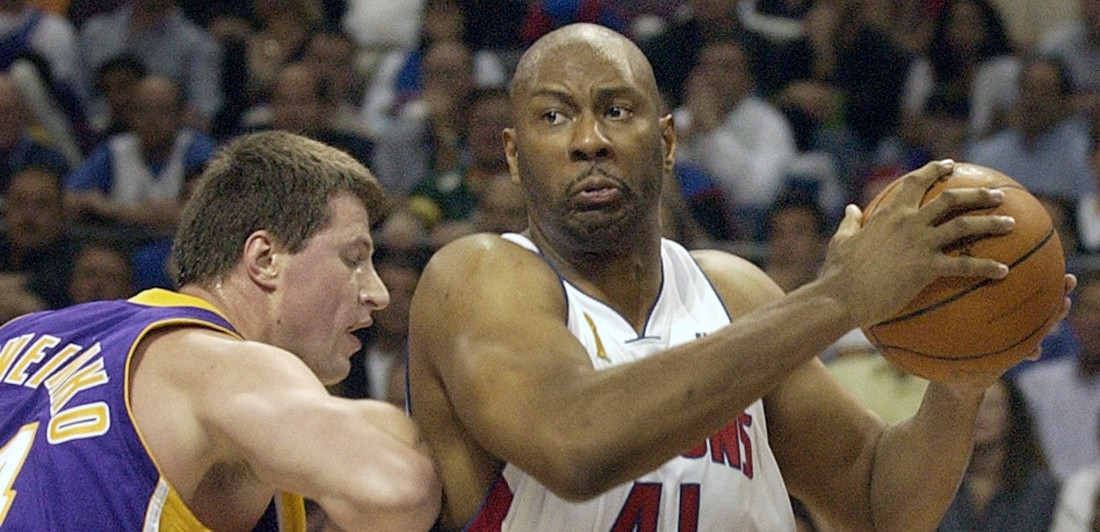 Preminuo čuveni NBA košarkaš, igrao sa Divcem i Miličićem