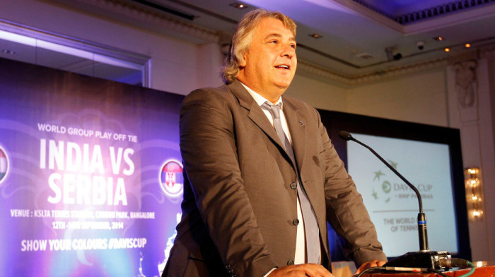 Na današnji dan: Čuveni sendvič Bobe Živojinovića došao glave Mekinrou (VIDEO)