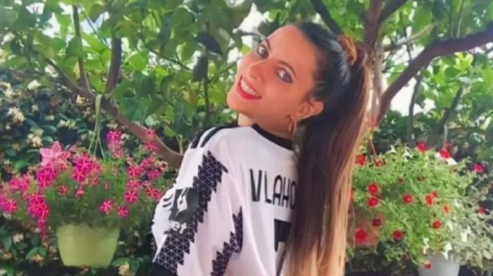 Vruće, vrućeeeeee! Pljušte poruke podrške Vlahoviću, ali jedna se izdvaja: Njena (FOTO)