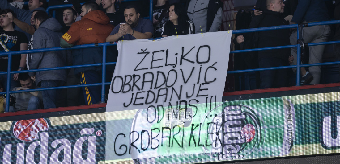 Cela Arena kliče Žocu - Evo šta su poručili navijači Partizana pred večerašnji duel (VIDEO)