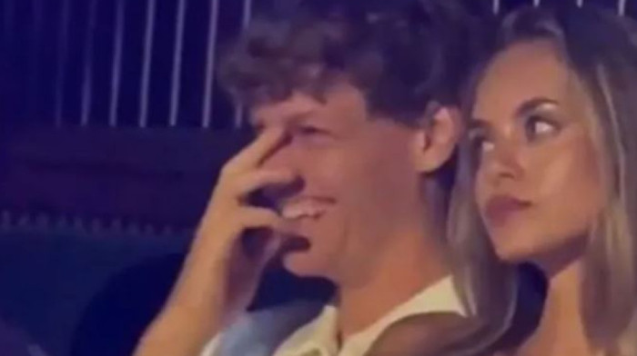 (VIDEO) Uhvaćeni! Siner lumpuje u Dubaiju sa prelepom Bosankom, viđeni zajedno u noćnom provodu