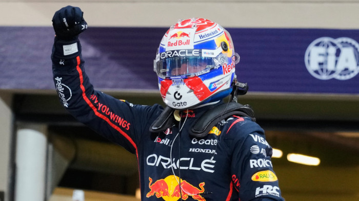 Sve je spremno za spektakl - Odlučuje se šampion, Ferstapenu pol pozicija