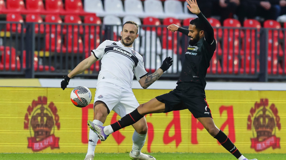 Luda utakmica u Kragujevcu - Partizanu prija "Čika Dača", dominacija se nastavlja