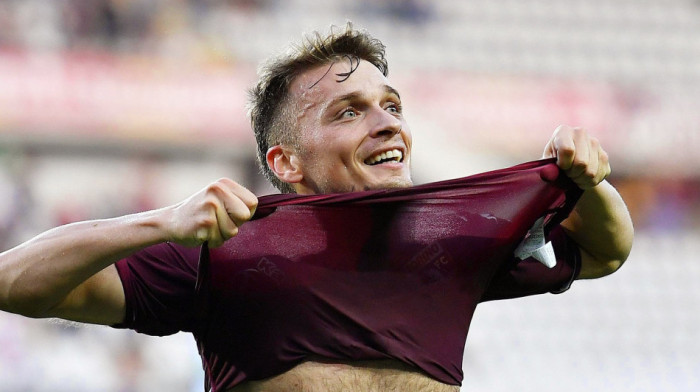 Golčina Adema Ljajića obeležila sarajevski derbi - Želja demolirana (VIDEO)