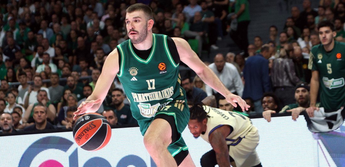 Nestvarna partija Rogavopulosa: Grk ubacio 40 poena uz 12 trojki!