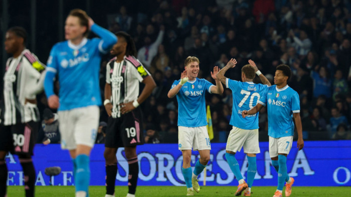 Vruće pod Vezuvom: Vanji i Napoliju derbi protiv Juvea