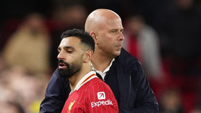 Ovoj drami nema kraja: Salah odstranjen! Radikalna odluka Liverpula i Slota