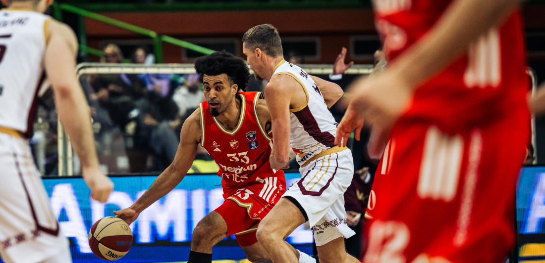 Ne da se Bosna: Pogađaju iz svih pozicija, ali Zvezda i dalje vodi