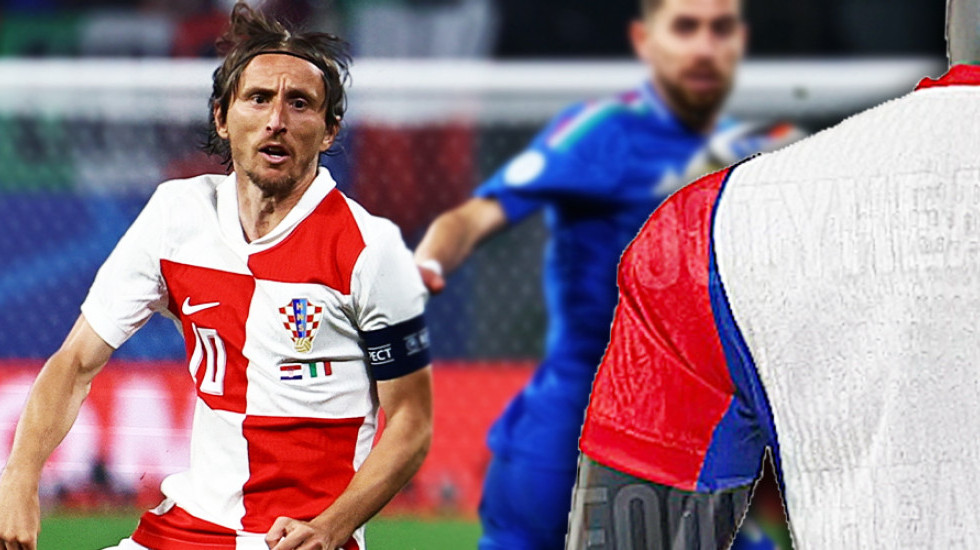 Srpska trobojka na dresu Hrvatske - Gori u komšiluku, Hrvati bljuju vatru, preseo im Mundijal