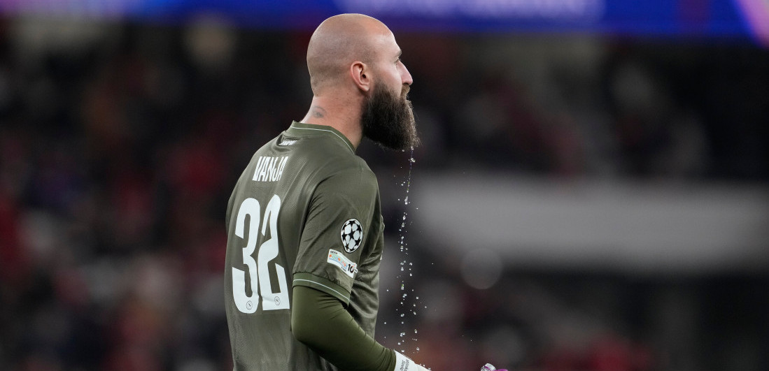 (VIDEO) Au, kakva odbrana: Milinković-Savić skinuo zicer Hrvatu, pa u nastavku meča primio dva gola