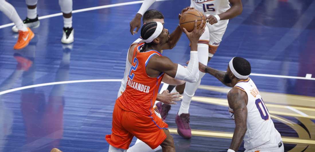 Pogledajte vi kako se on baca! Sramno izdanje MVP-ja najjače lige na svetu