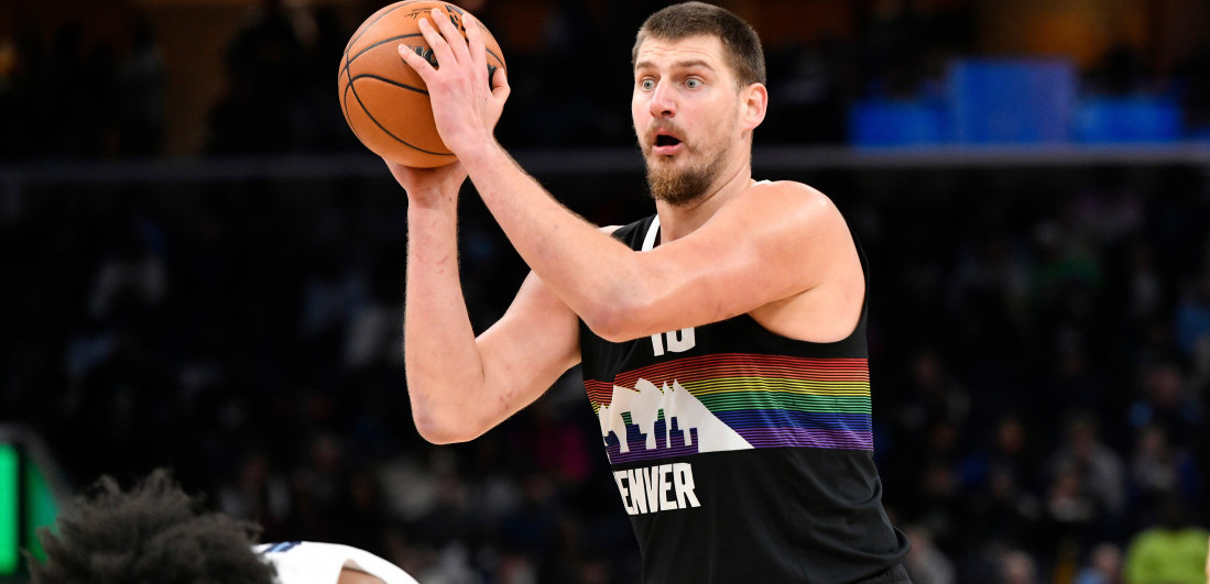 Zašto ovo rade Jokiću? Ceo svet gleda i ne veruje