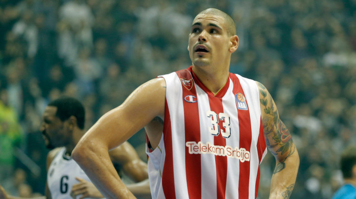 Ništa u vezi sa derbijem nije normalno: Cirbes se prisetio vatrenih duela sa Partizanom