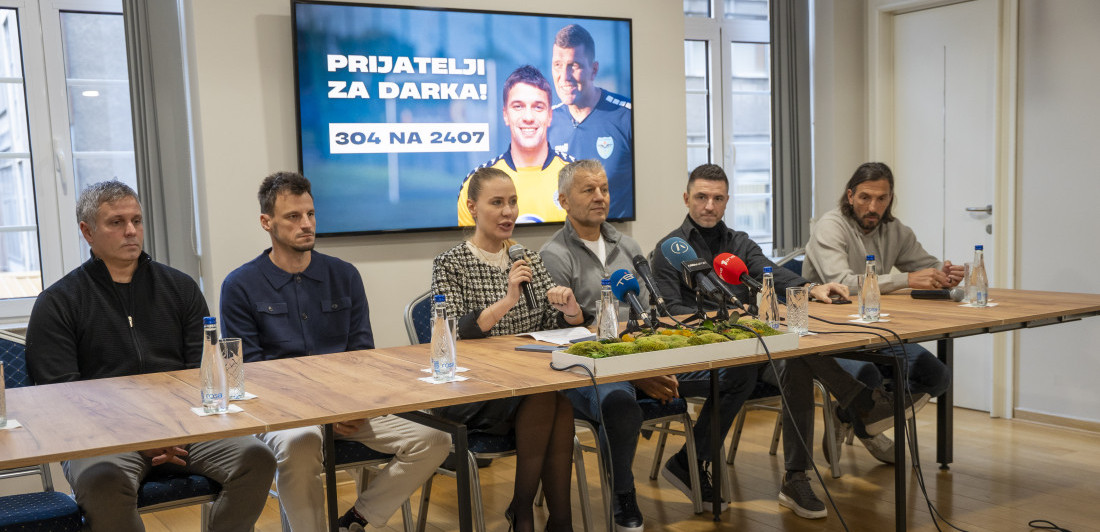 Asovi srpskog fudbala igraju za Darka Božovića: Emotivna konferencija i poziv na Banjicu (FOTO/VIDEO)
