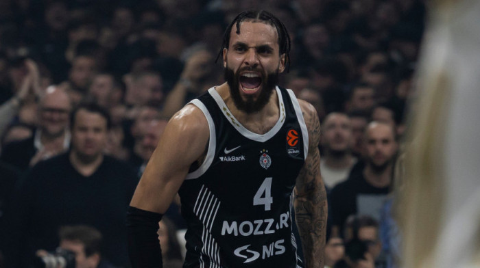 Životna priča Dvejna Vošingtona: Odrastao uz Kobija Brajanta, napustio Partizan, pa se vratio...