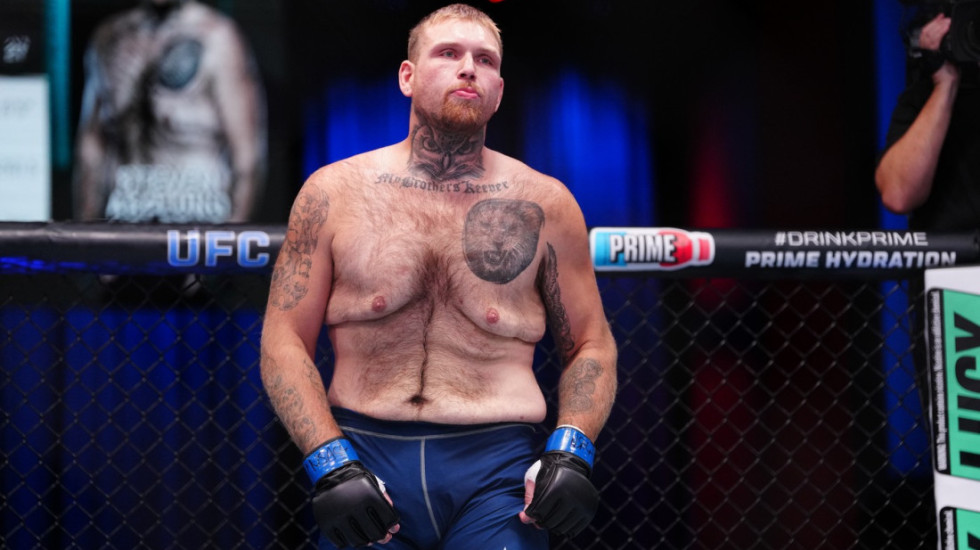 Neverovatna priča! Zaljubio se u MMA, skinuo 112kg i večeras juri svoje snove (FOTO)