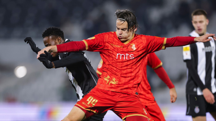 Partizan se tradicionalno mučio sa Napretkom: Lepotica Trifunovića čuva prvo mesto "parnom valjku"