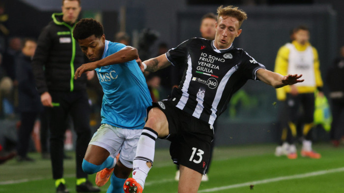 Vanja popio golčinu! Napoli nije iskoristio kiks Milana, Udineze slavi (VIDEO)