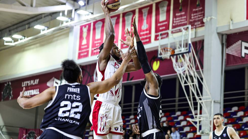 Partizan slomio FMP: Crno-beli slavili u Železniku i nastavili pobednički niz