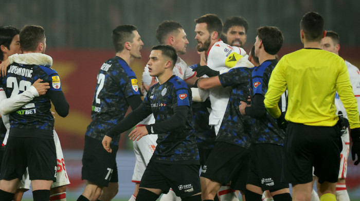 Frka u Topoli! Igrači Zvezde i TSC u klinču (VIDEO)