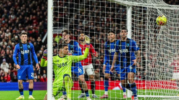 Ludo, luđe, Premijer liga: Petrović primio četiri gola na "Old Trafordu" - i nije izgubio