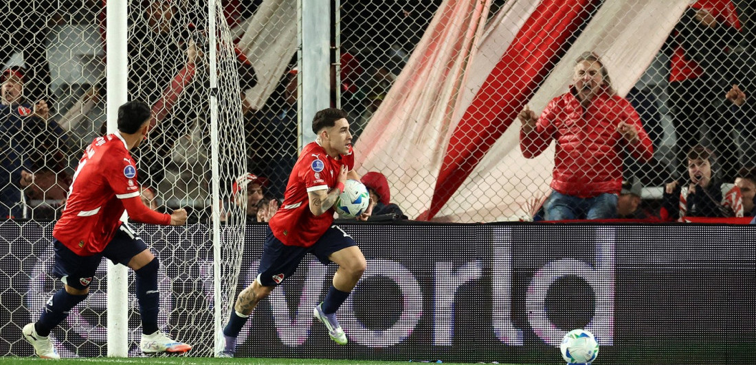 Ovako nešto nije viđeno u 21. veku! Evo ko je dobio "Puškaš" nagradu za naj-gol 2025. godine! (VIDEO)