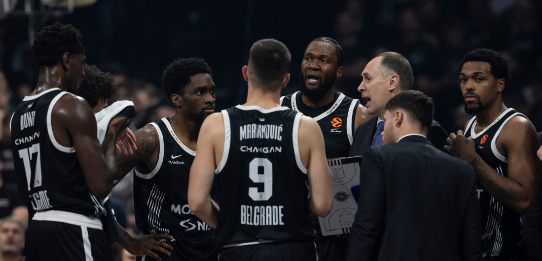 Haos u Areni posle debakla Partizana u Evroligi: "Grobari" žestoko izviždali igrače